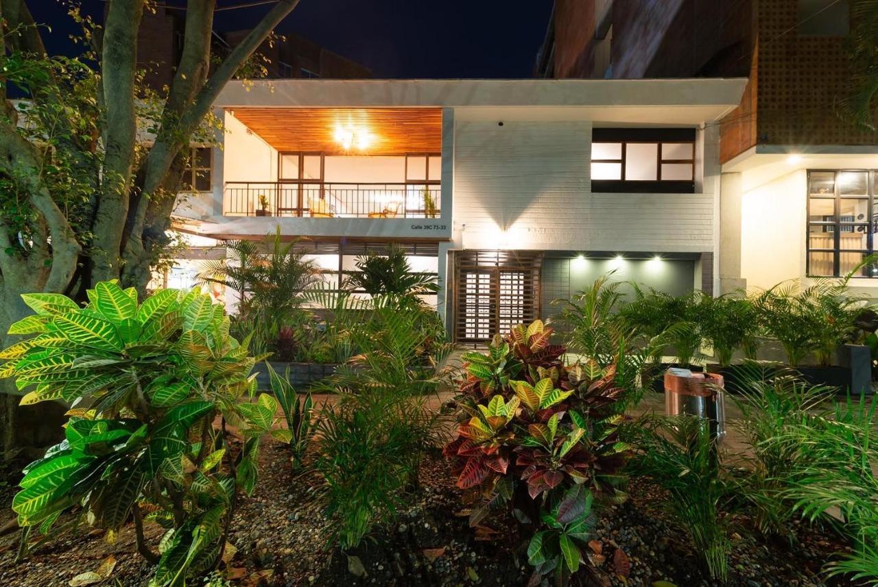 Casa Mosaiko Primer Parque Laureles Medellín Extérieur photo