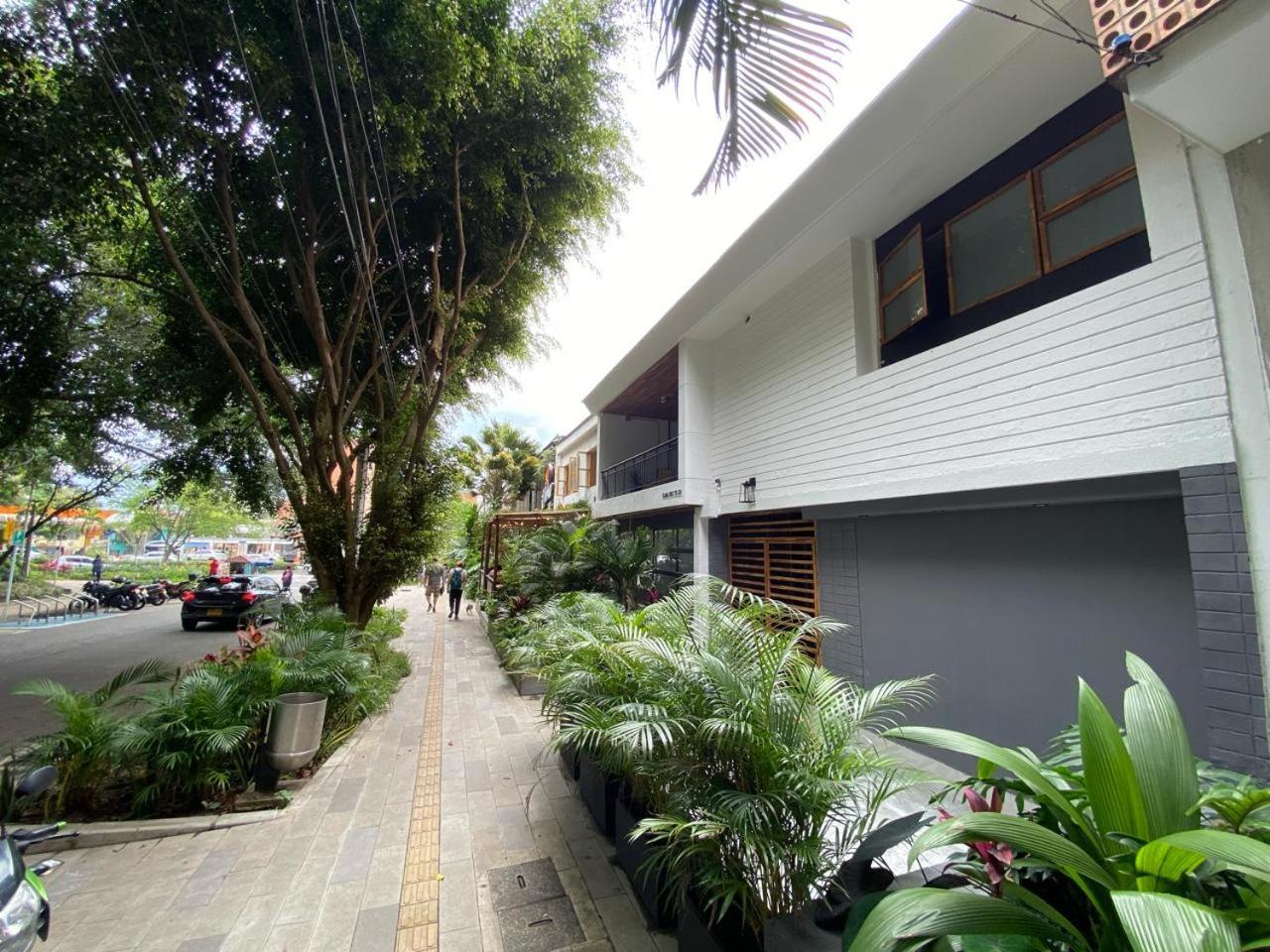 Casa Mosaiko Primer Parque Laureles Medellín Extérieur photo